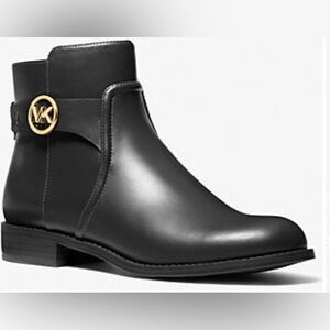 Michael Kors 	
Carmen Faux Leather Ankle Boot 
Colour: Black
Size: 7.5